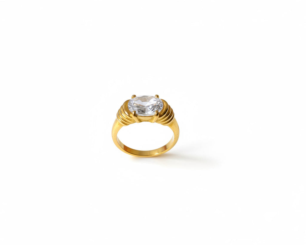 Felicity ring.