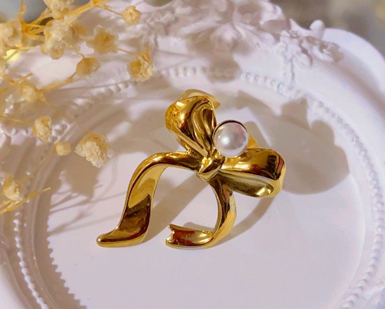 Briella bow ring